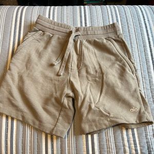 MENS ALO SHORTS